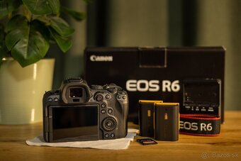 Canon R6 (2x batéria, originál balenie, ako nový) - 2