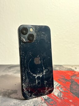 📱 Predám iPhone 13 – 128 GB (funkčný) - 2