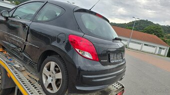 Peugeot 207 - 2