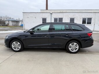 Skoda Octavia Combi 2.0 TDI DSG - 2