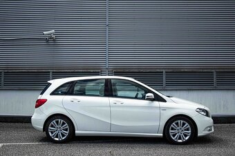 Mercedes-Benz B trieda 180 CDI BlueEFFICIENCY - 2
