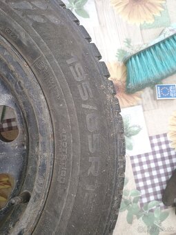 Predám pneumatiky - 2