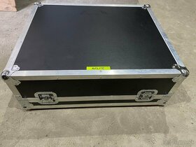 prodám uplně nový světelný pult - 2