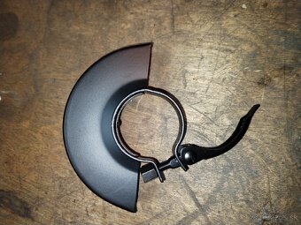 Kryt na uhlovú brúsku - 2