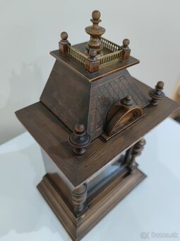 Drevene Hodiny domcekove Junghans - 2