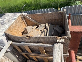 Predám palety s klietkami na drevo - 2