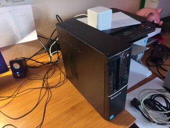 Lenovo i3-6100 8GB DDR4 1TB HDD - 2