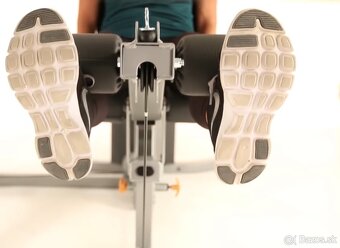 Lifefitness  kladková posilovacia multi stanica - 2