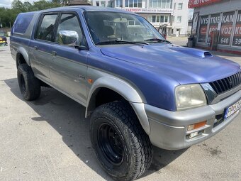 mitsubishi l200 - 2