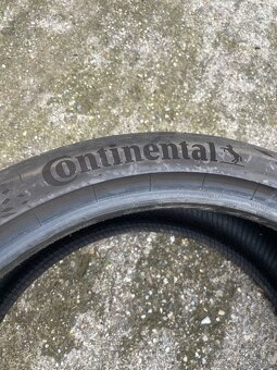 235/40 R19 Continental SportContact 7 - 2