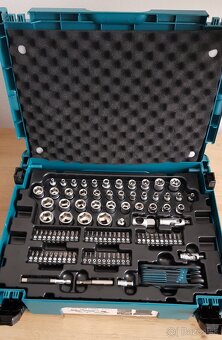 Makita E-08713 - univerzálna sada náradia v kufríku - 2