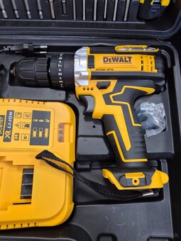 Aku skrutkovač DeWalt DCD771 - 2