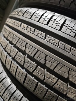 Zánovné Celoročné Pneu Pirelli Scorpion 215/65 R17 - 2