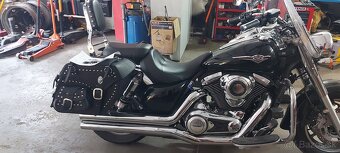 VN 1700 Classic Kawasaki - 2