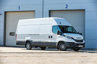 Iveco Daily 35S18HAV 18m3 (L4H3) - 2