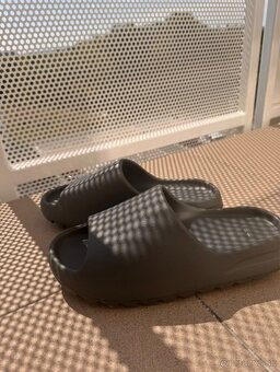 Yeezy slide originál 44 - 2