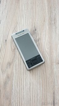 Sony Ericsson Xperia X1 - 2