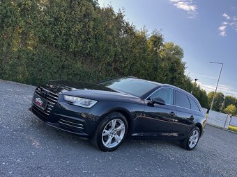 Audi A4 Avant 40 2.0 TDI quattro S tronic - 2