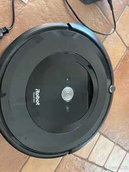 Irobot roomba E5 - 2