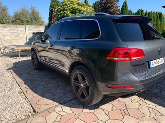 Predam Touareg 4.2 tdi V8 exluzive - 2