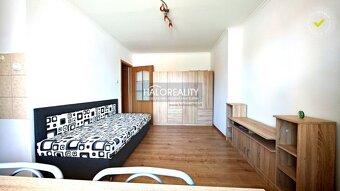 HALO reality - Prenájom, garsónka Nové Zámky, v centre mesta - 2
