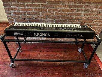 KORG KRONOS 2 88 - 2