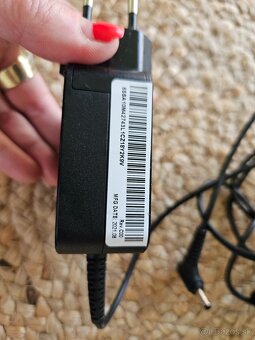 Nabíjačka na notebook - 2