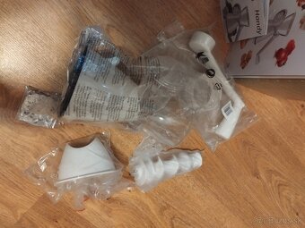 Tescoma---Mlynček na mäso, zeleninu... - 2