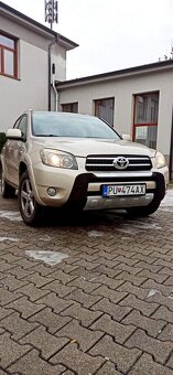 Toyota Rav 4 - 2