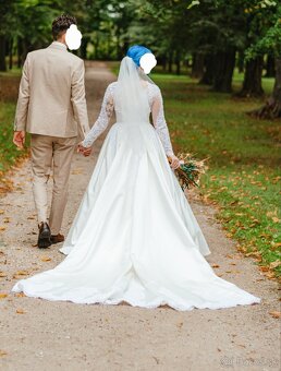 Kráľovské svadobné šaty - 2