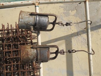 historicke banicke lampase - 2