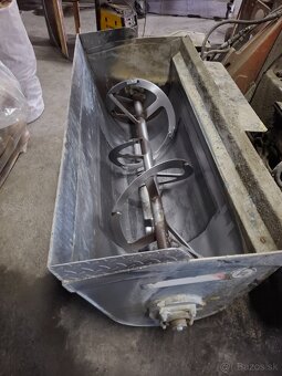 Mixovacia lopata - 2