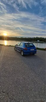 Peugeot 206 - 2