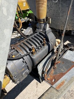 Predam fekal Fliegl 8600l - 2