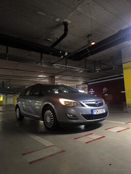Opel Astra J - 2