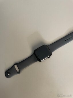 Apple watch SE 44mm - 2