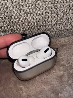 Apple AirPods Pro 1. gen – originál, plne funkčné - 2