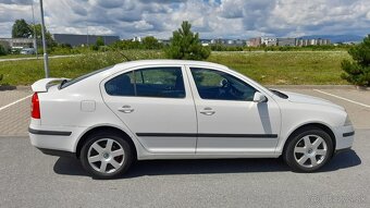 Škoda Octavia 2, 1.8 TSI Elegance - 2