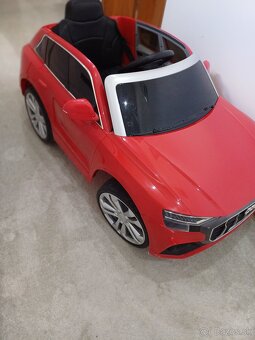 Elektricke auticko Audi - 2