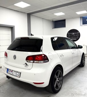 Volkswagen Golf 1.4 90Kw DSG Comfortline - 2