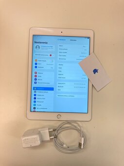 Apple iPad Air 2 Wifi 16GB Silver Model A1566 - 2