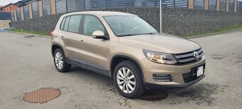 Volkswagen Tiguan 1,4 TSI 122 PS, 10/2012, cappuccino farba - 2