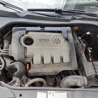 Volkswagen golf 1.9 tdi 77kw. BKC - 2