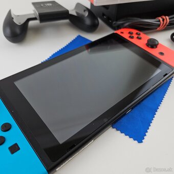 Nintendo Switch + HRY - 2