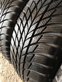 205/55 R17 4ks Bridgestone Blizzak LM001 - 2