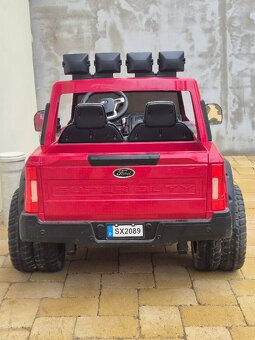 VELKE ELEKTRICKE AUTICKO - 2