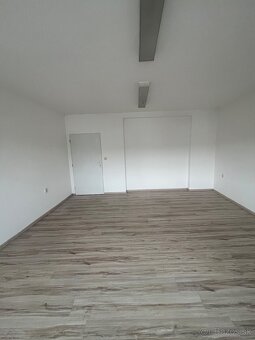 centrum Púchova - obch.priestor - 2