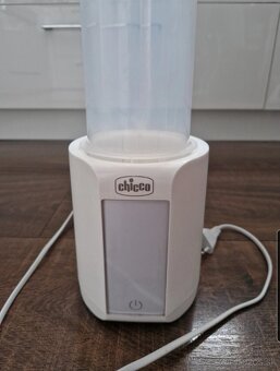 Sterilizátor a ohrievač fliaš 2v1 Chicco - 2