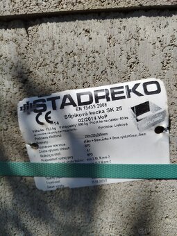 Stlpikové kocky - 2