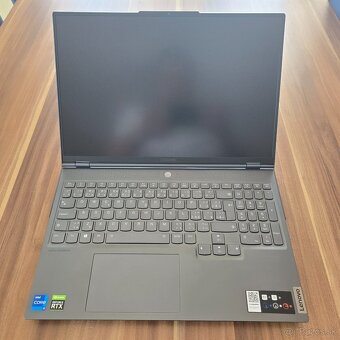 Lenovo Legion 7 16ITHg6 ako nový - 2